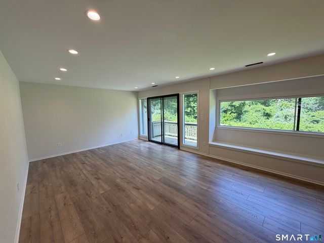 176 Heritage Village D, Southbury, CT 06488