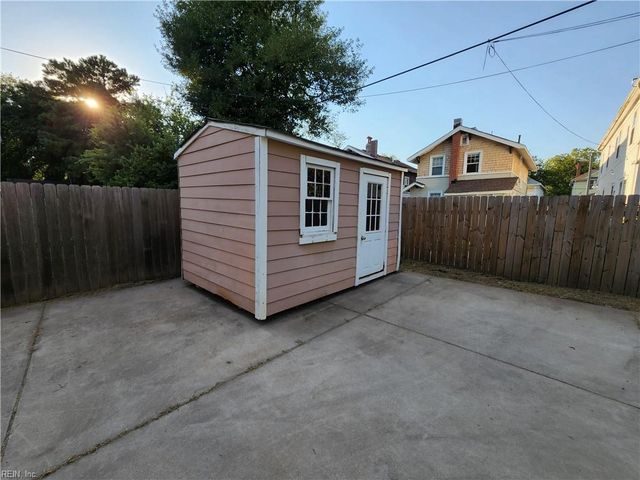 710 W 36th ST, Norfolk, VA 23508