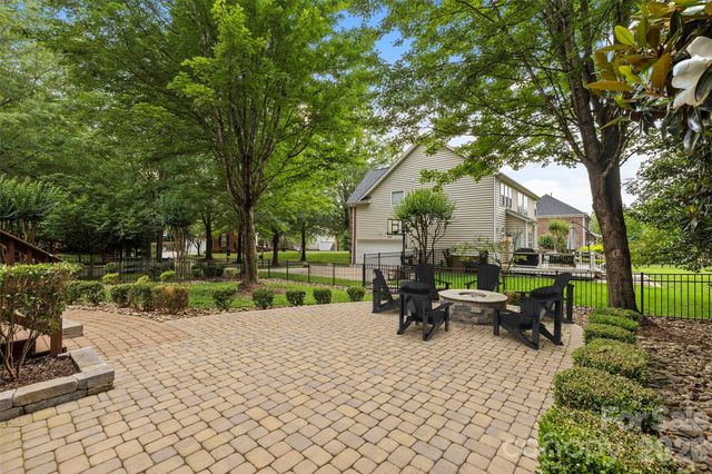 8023 Pendley Lane, Huntersville, NC 28078