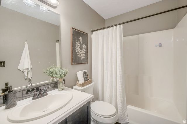 128 W JAMAICA WAY, Saratoga Springs, UT 84045