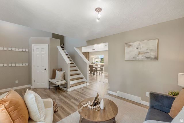 128 W JAMAICA WAY, Saratoga Springs, UT 84045