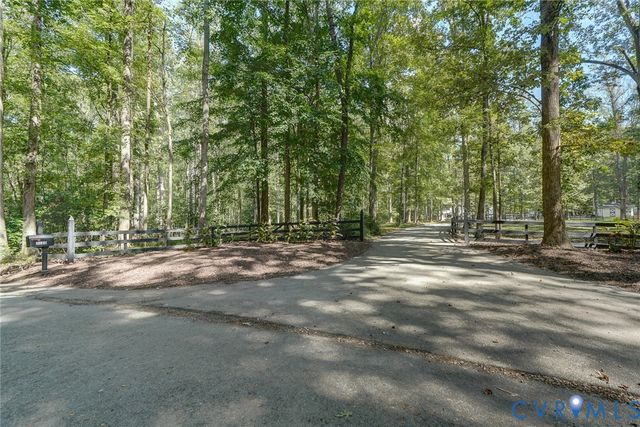 3120 McQuinn Rd, Powhatan, VA 23139
