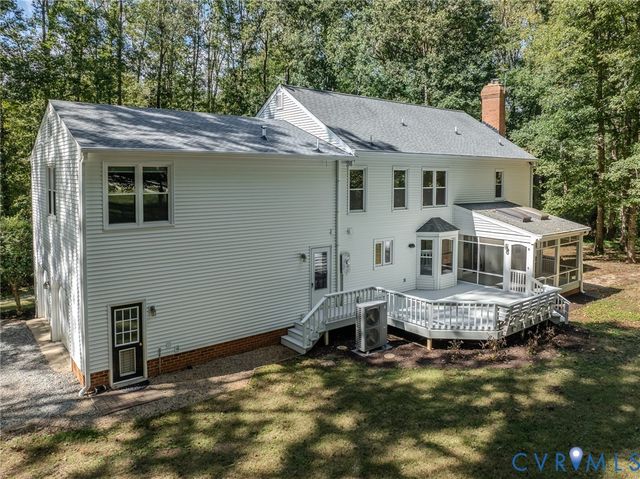 3120 McQuinn Rd, Powhatan, VA 23139