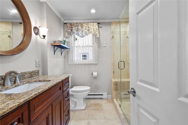 1958 Cranston Street, Cranston, RI 02920