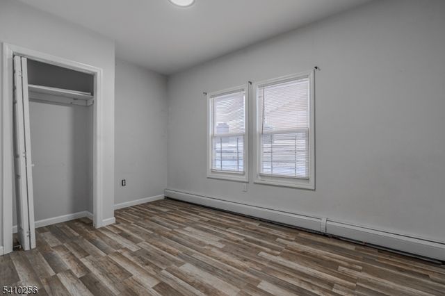 562 S 18Th St, Newark City, NJ 07103