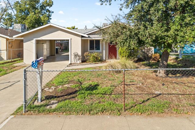 1106 Circuit Dr, Roseville, CA 95678