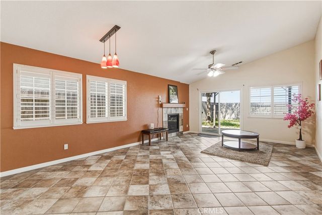 1525 La Sierra Street, Merced, CA 95348