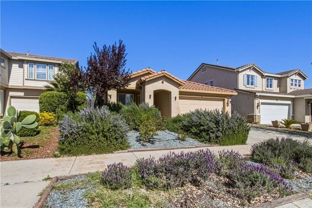 1525 La Sierra Street, Merced, CA 95348
