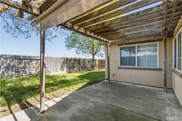 1525 La Sierra Street, Merced, CA 95348