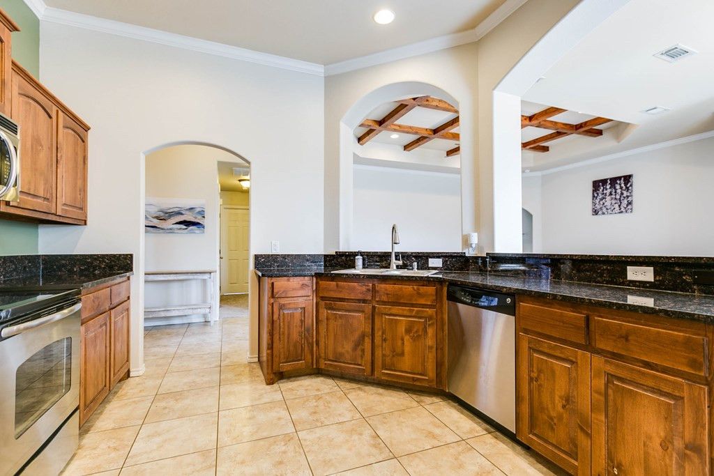 Image 11 of property listing at 234 Norwood Drive, San Angelo, TX 76903