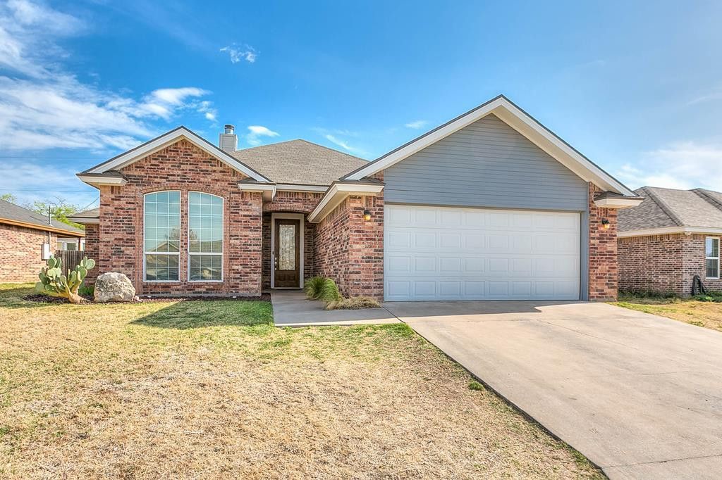 Image 2 of property listing at 234 Norwood Drive, San Angelo, TX 76903