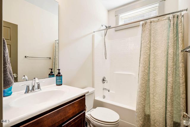 51 Tarwick Avenue, Chapel Hill, NC 27516