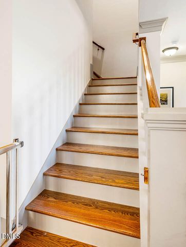 51 Tarwick Avenue, Chapel Hill, NC 27516