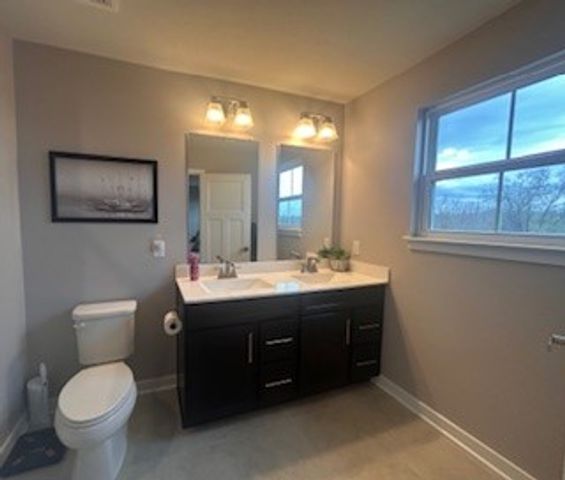 155 Melinda Ct, Sewickley, PA 15143