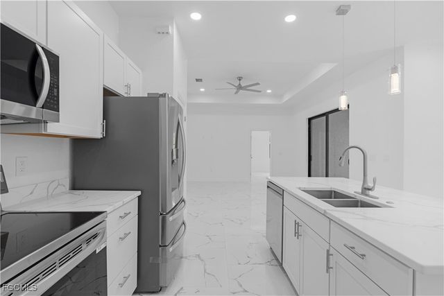 7033 LOTUS CIR, Labelle, FL 33935