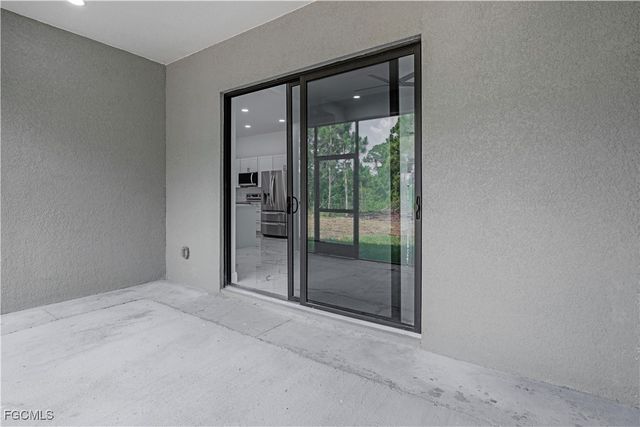 7033 LOTUS CIR, Labelle, FL 33935