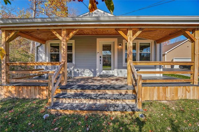 548 Herr Road, Evans, NY 14006