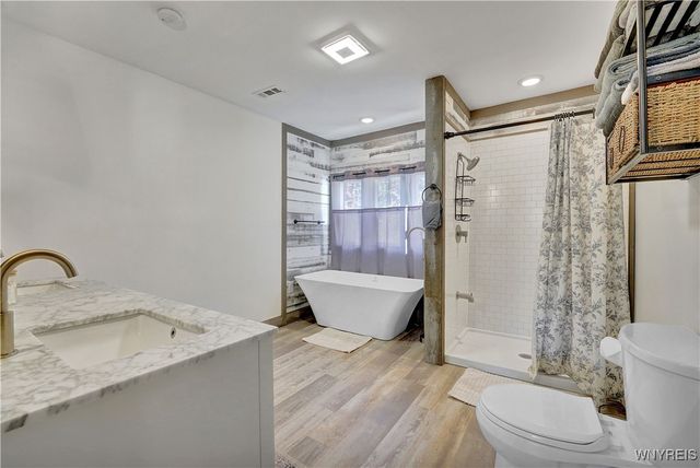 548 Herr Road, Evans, NY 14006