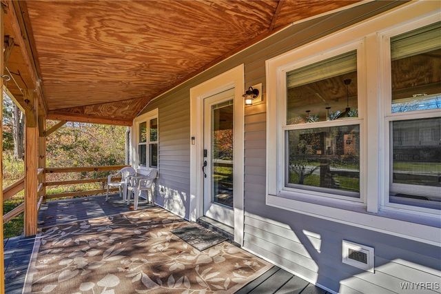 548 Herr Road, Evans, NY 14006