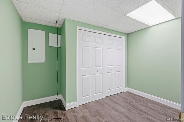 7858 Turrillium Lane, Waterford, MI 48327