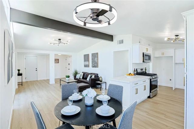 2306 Park, Santa Ana, CA 92707
