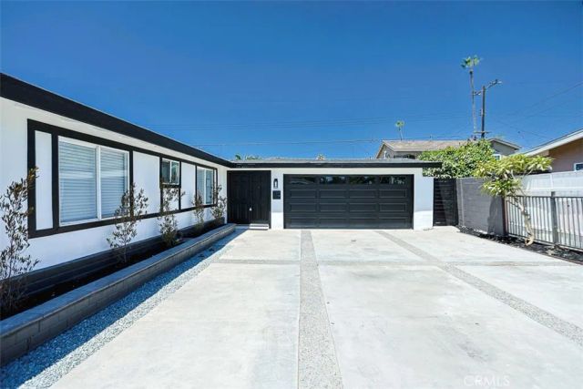 2306 Park, Santa Ana, CA 92707