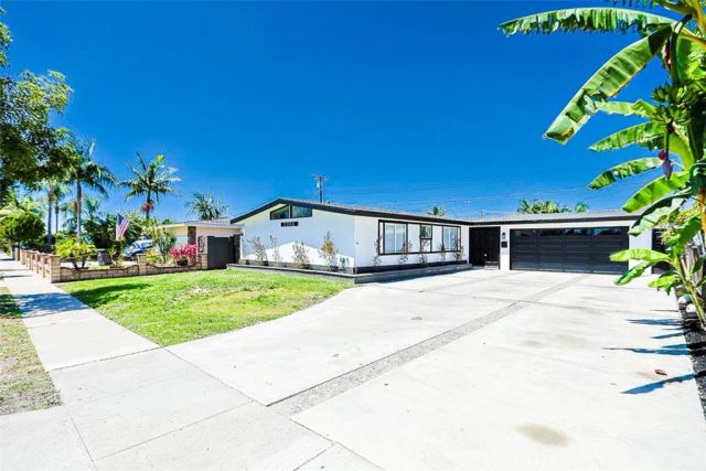 2306 Park, Santa Ana, CA 92707