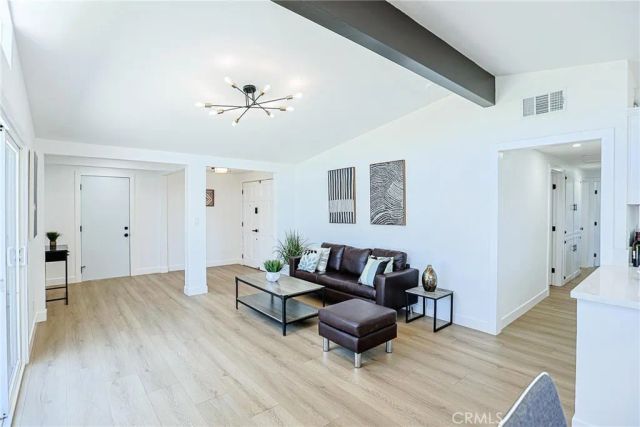 2306 Park, Santa Ana, CA 92707