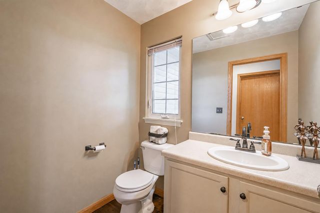 132 Kensington Court, Battle Creek City, MI 49015