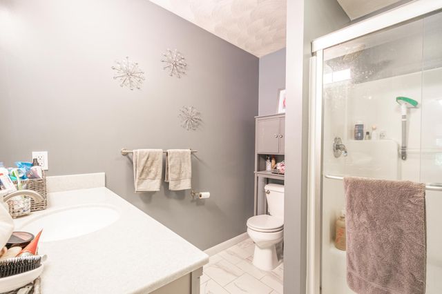 132 Kensington Court, Battle Creek City, MI 49015