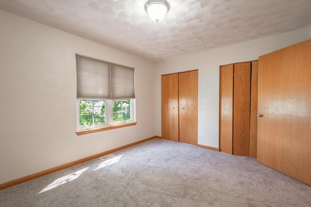 132 Kensington Court, Battle Creek City, MI 49015