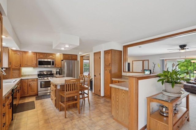 5441 Kalesey Court #91, Waunakee, WI 53597