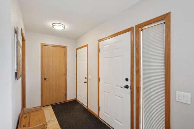 5441 Kalesey Court #91, Waunakee, WI 53597
