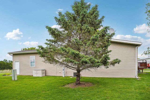 5441 Kalesey Court #91, Waunakee, WI 53597