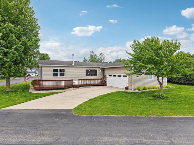 5441 Kalesey Court #91, Waunakee, WI 53597