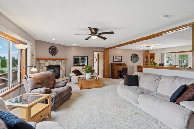 5441 Kalesey Court #91, Waunakee, WI 53597