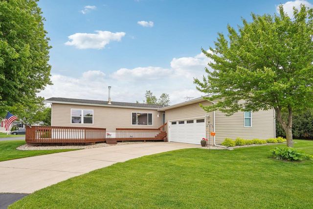 5441 Kalesey Court #91, Waunakee, WI 53597
