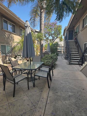 2017 Oliver, San Diego, CA 92109