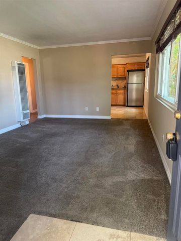 2017 Oliver, San Diego, CA 92109