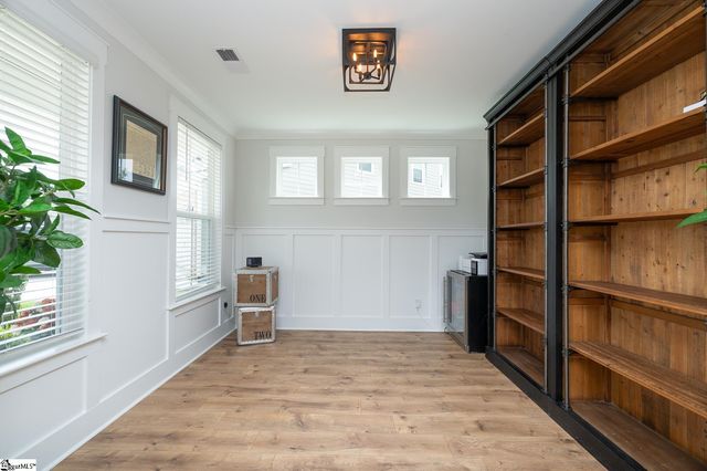 10 Stony Run Lane, Simpsonville, SC 29681