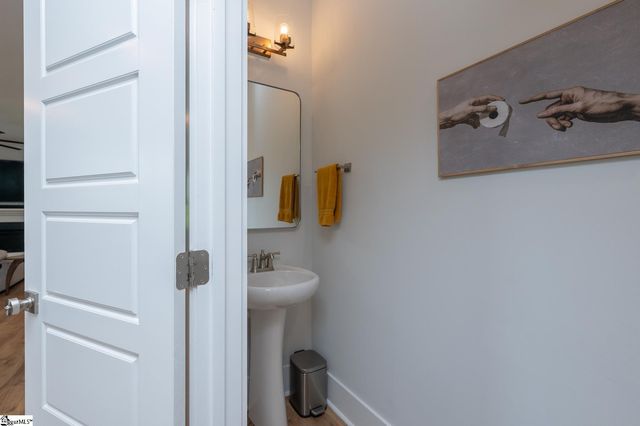 10 Stony Run Lane, Simpsonville, SC 29681