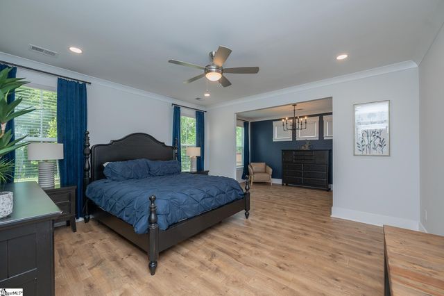 10 Stony Run Lane, Simpsonville, SC 29681