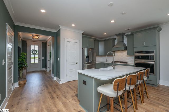 10 Stony Run Lane, Simpsonville, SC 29681