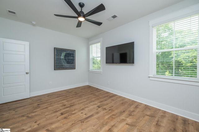 10 Stony Run Lane, Simpsonville, SC 29681