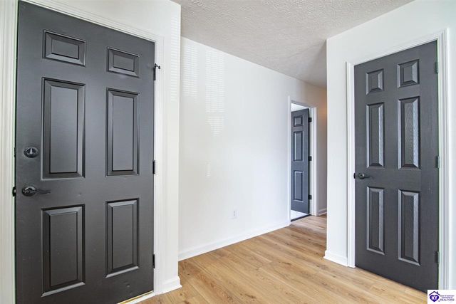 702 Andra Drive, Radcliff, KY 40160