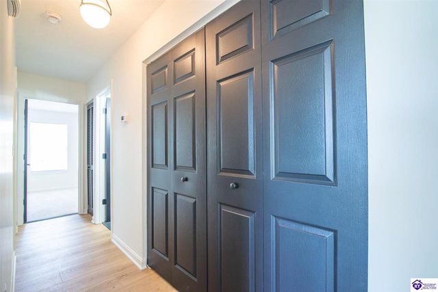 702 Andra Drive, Radcliff, KY 40160