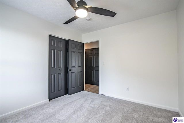 702 Andra Drive, Radcliff, KY 40160