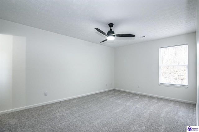 702 Andra Drive, Radcliff, KY 40160