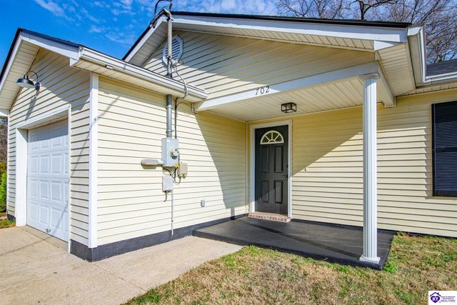 702 Andra Drive, Radcliff, KY 40160