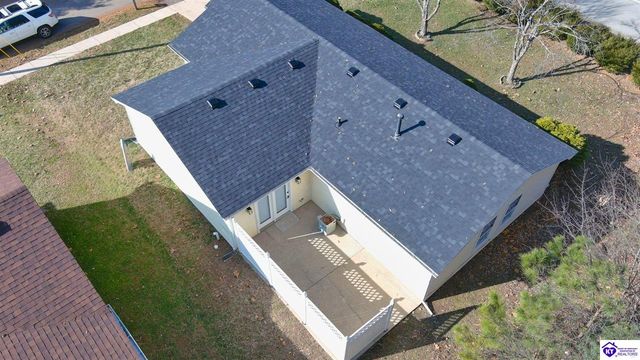 702 Andra Drive, Radcliff, KY 40160